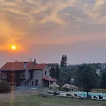 Quinta Da Adarnela * Lagares da Beira