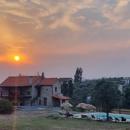 Quinta Da Adarnela * Lagares da Beira