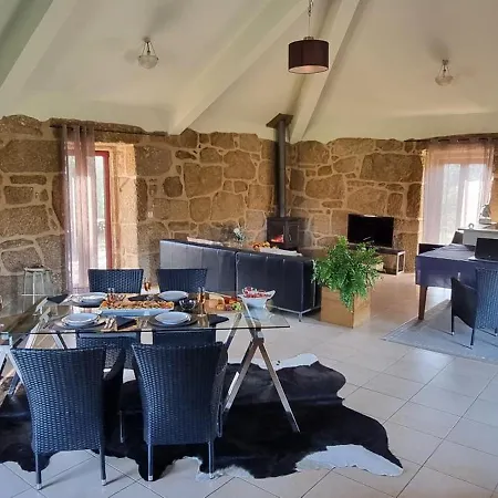 Quinta Da Adarnela 公寓 *